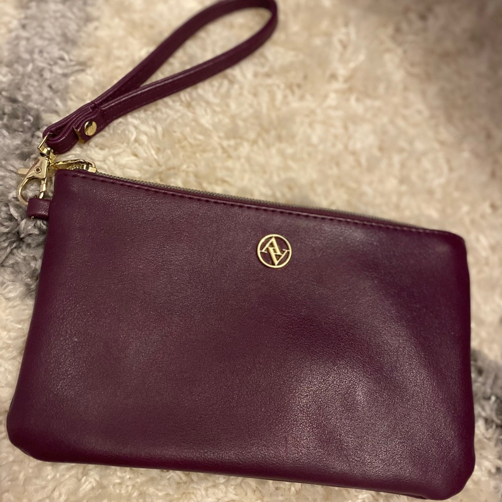 Phone charging wristlet!